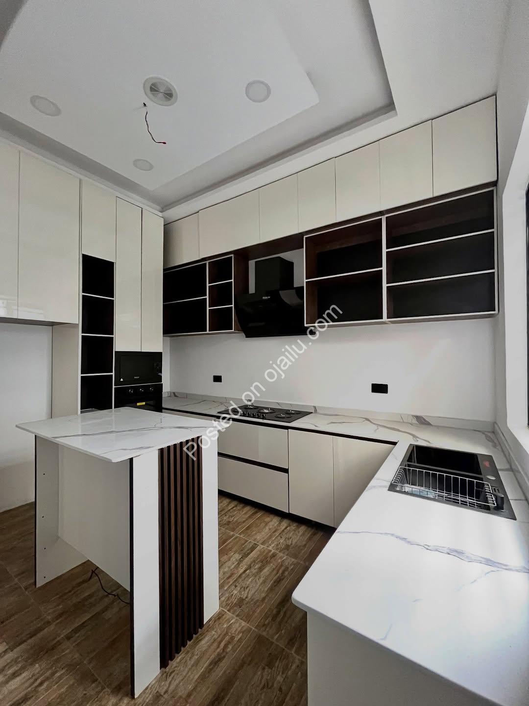 Lekki’s Ultimate 4-Bedroom Duplex with BQ