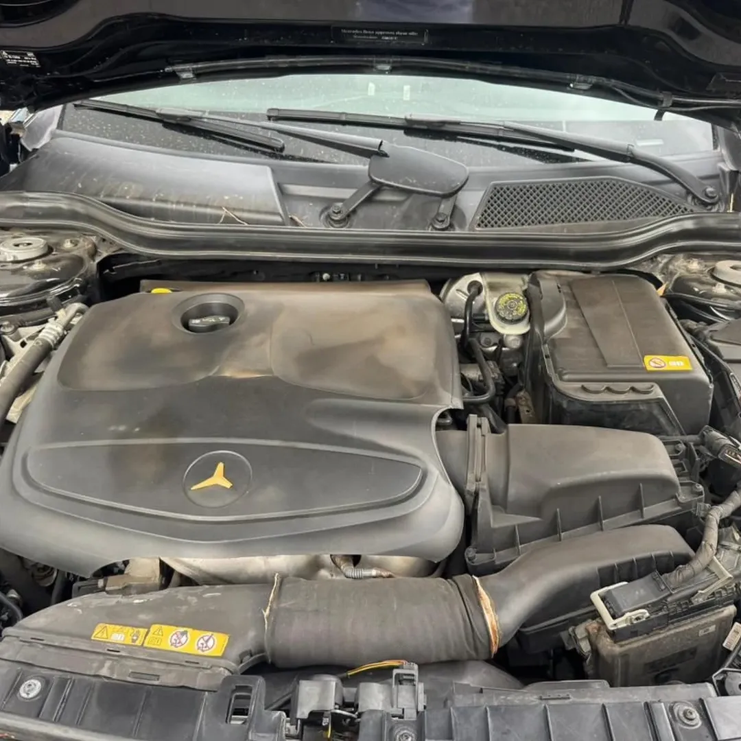 Luxury SUV: 2016 GLA250, Lavish & Ready