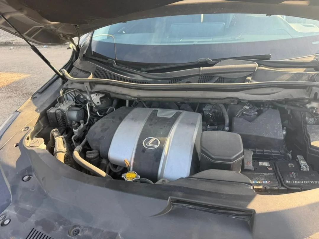 Lexus RX350: Silent Engine, Freezing AC, 2026 Entry