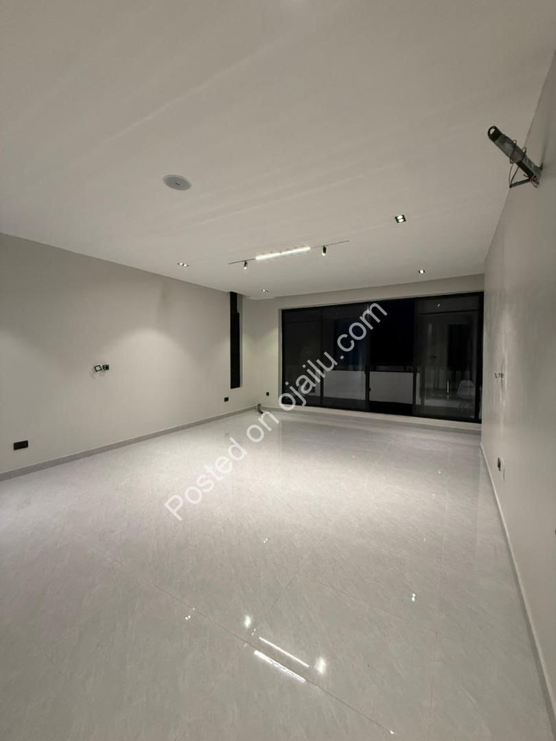 Lekki’s Ultimate 5-Bedroom Estate Masterpiece