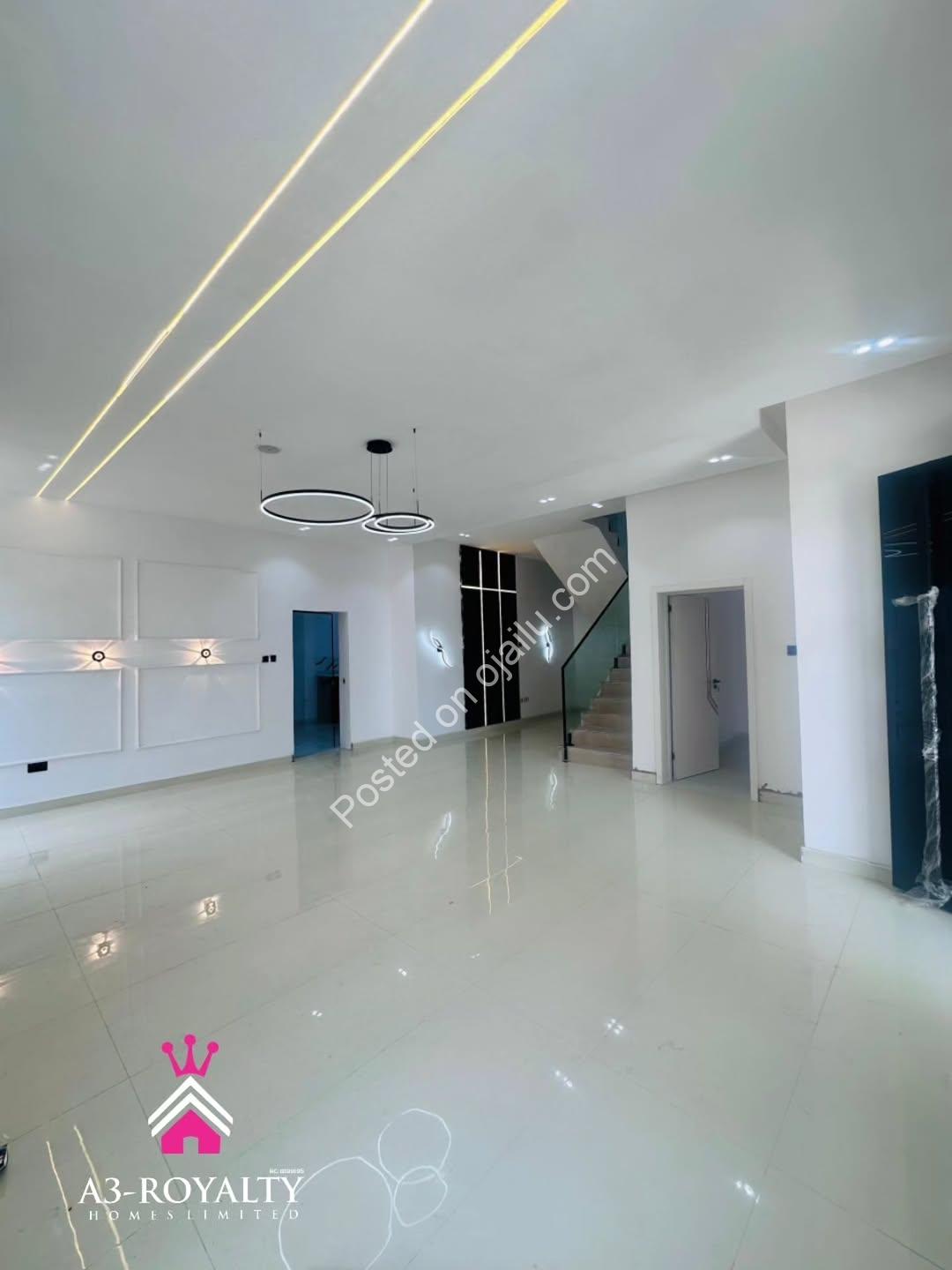 Move-In Ready 4-Bed Duplex in Gated Lekki Estate