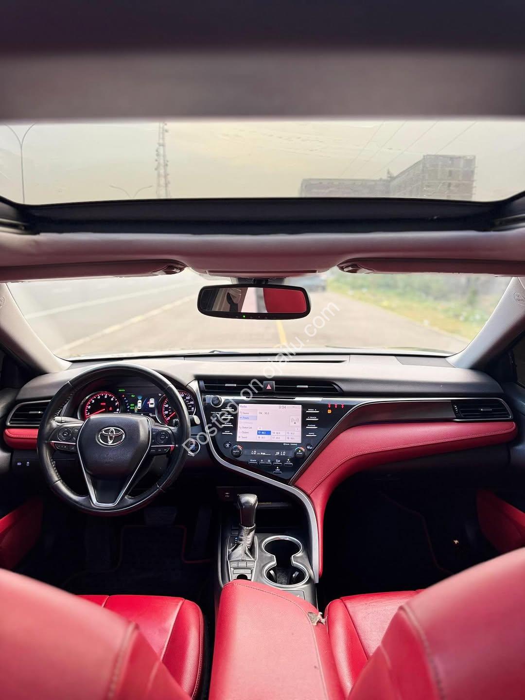 2020 Toyota Camry XSE: Luxury & Power, ₦34M