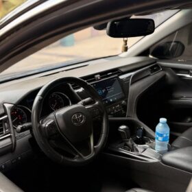 2018 Toyota Camry: Flawless Luxury