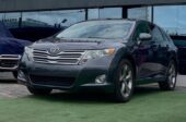 2011 Toyota Venza: Panoramic Roof, Super Clean, Ready to Travel