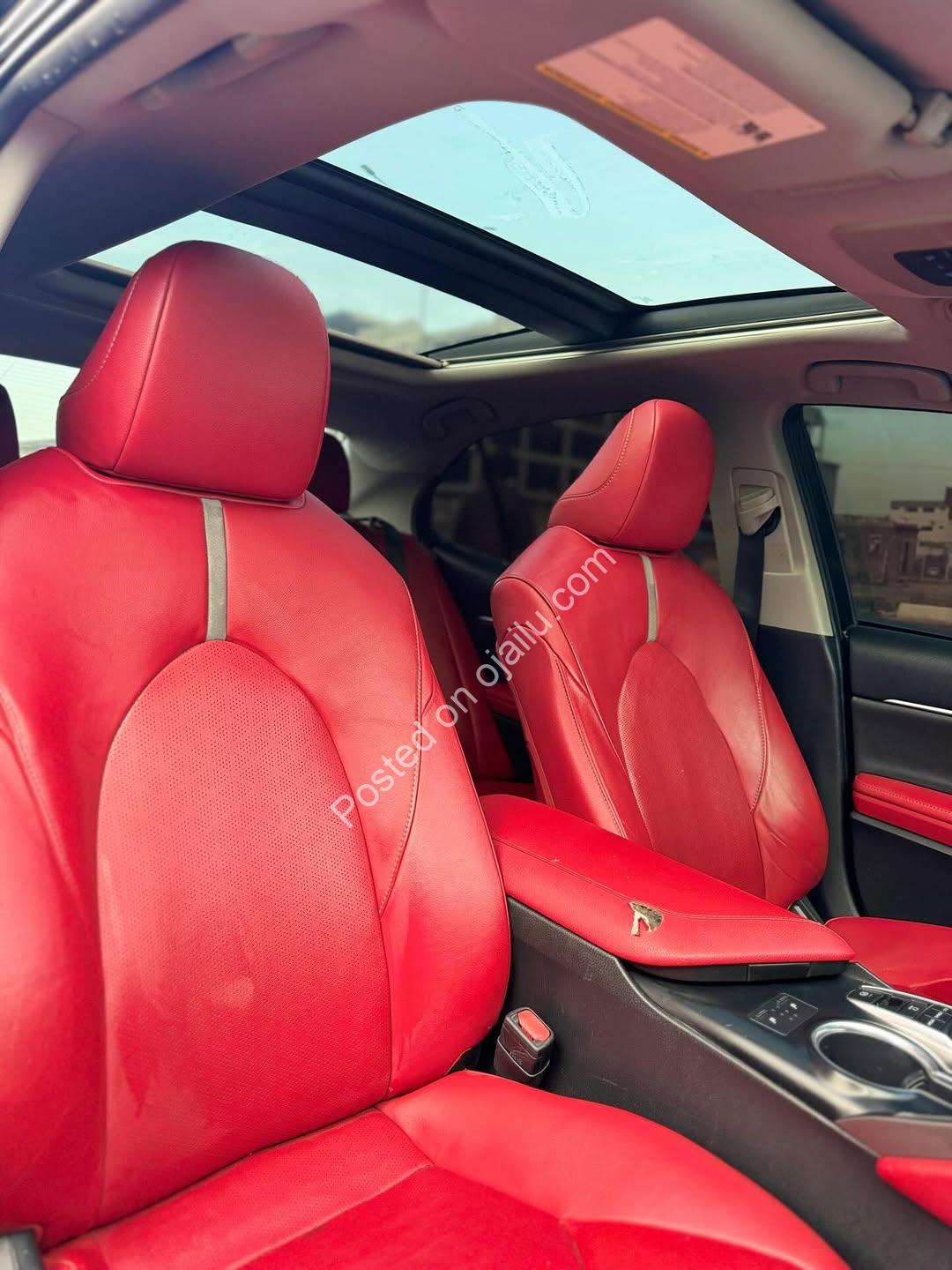2020 Toyota Camry XSE: Luxury & Power, ₦34M