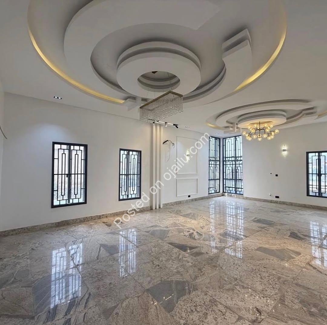 Asokoro’s Finest: 5-Bed Duplex with BQ & Premium Finishes