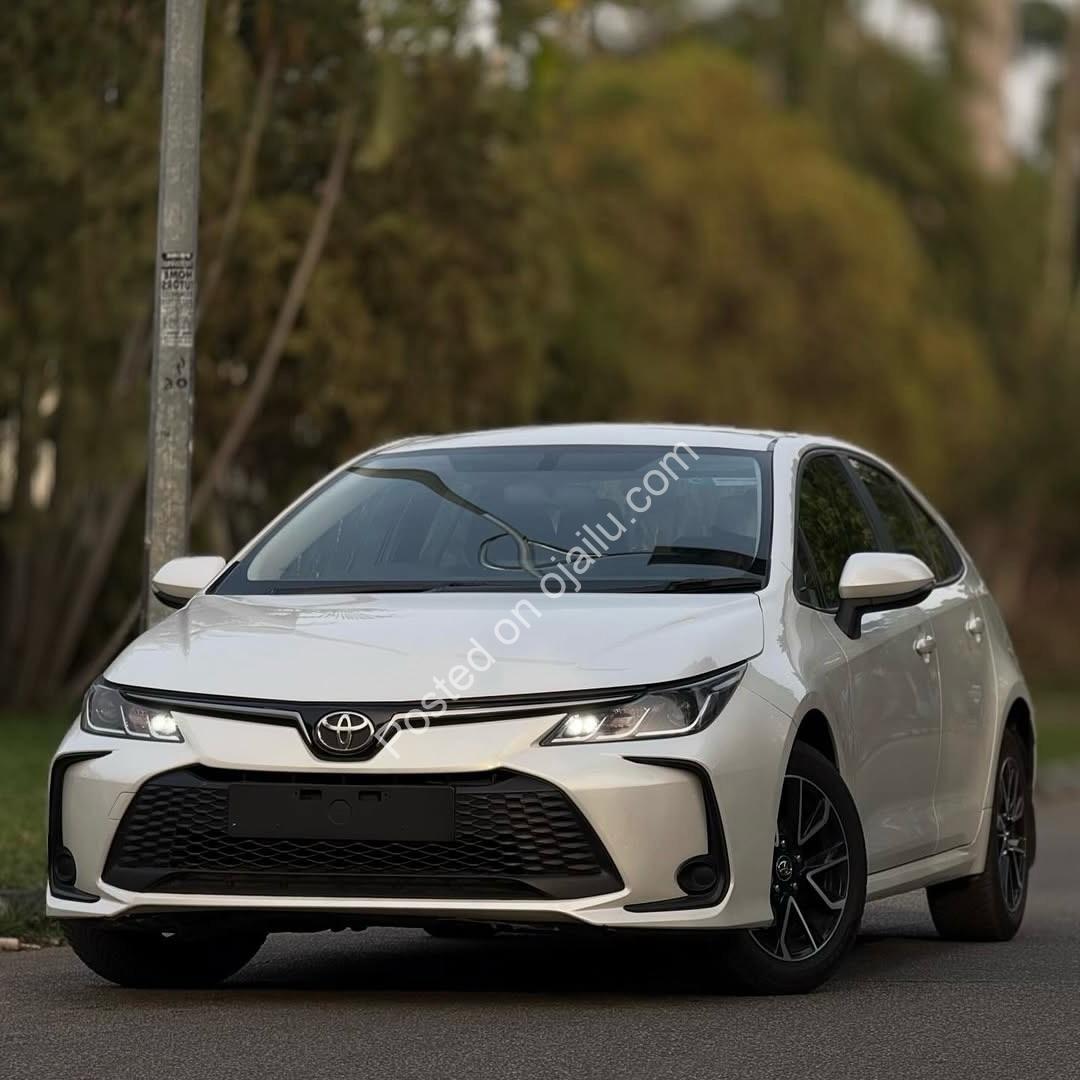Brand New 2024 Corolla: Zero Miles, Ultimate MPG & Style