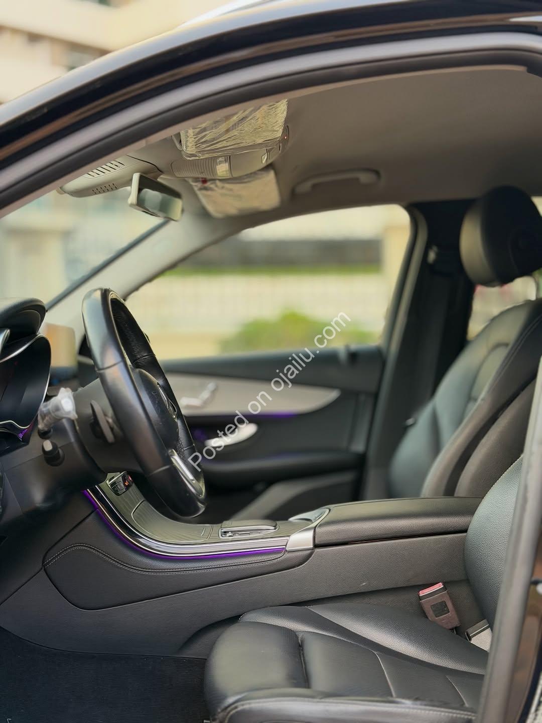 ₦60M Luxury SUV: 2020 Mercedes GLC 300 Heads-Turner
