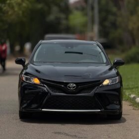 Sporty Camry SE Under ₦20M – Duty Paid