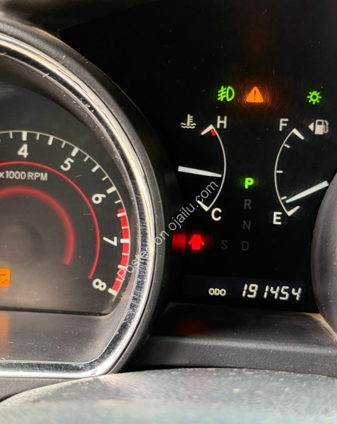 “Mint 2011 Toyota Highlander Limited: Keyless, Leather, Sunroof & More!”