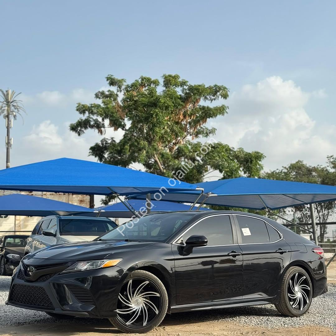 2019 Toyota Camry SE: ₦26M Full Papers