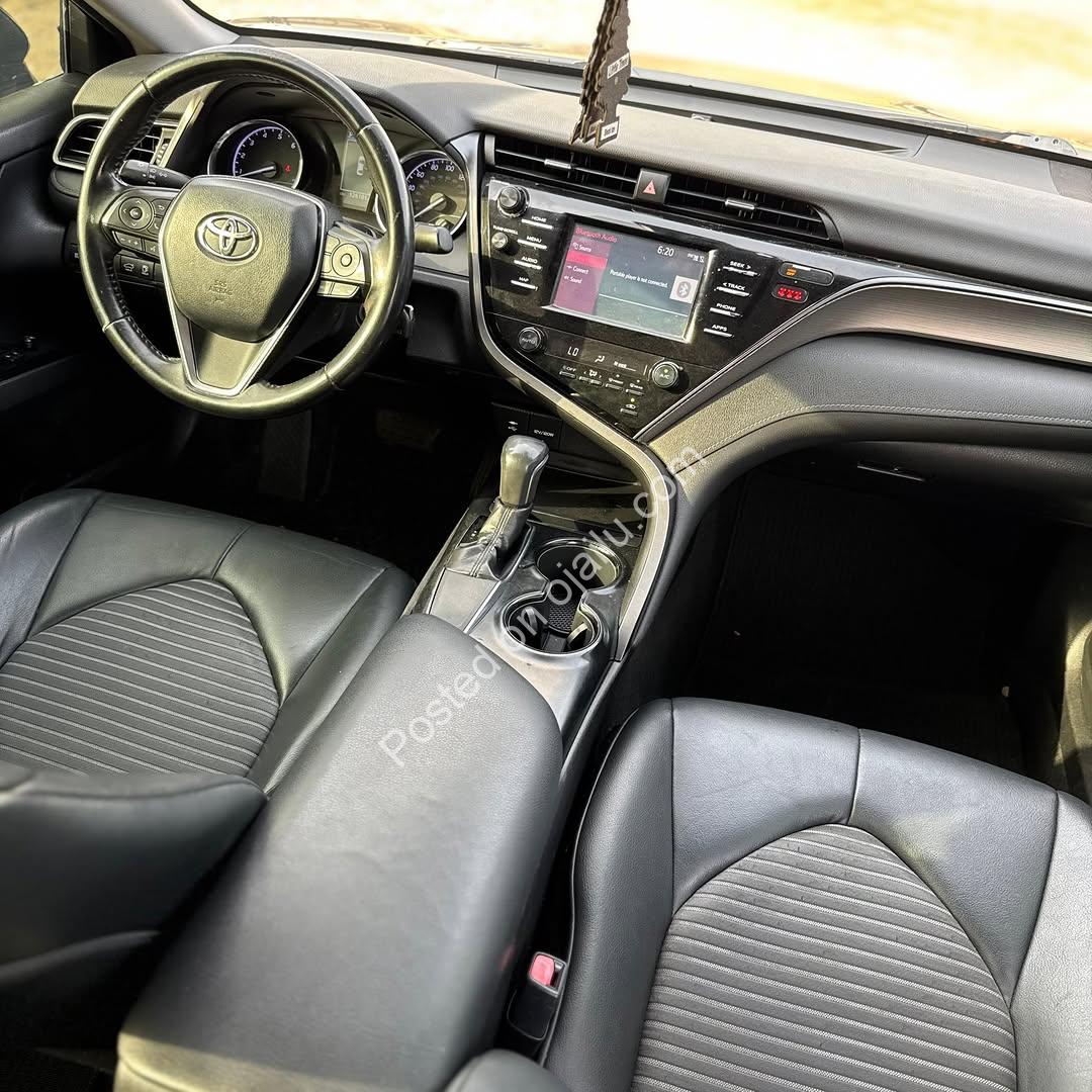 2019 Toyota Camry SE: ₦26M Full Papers