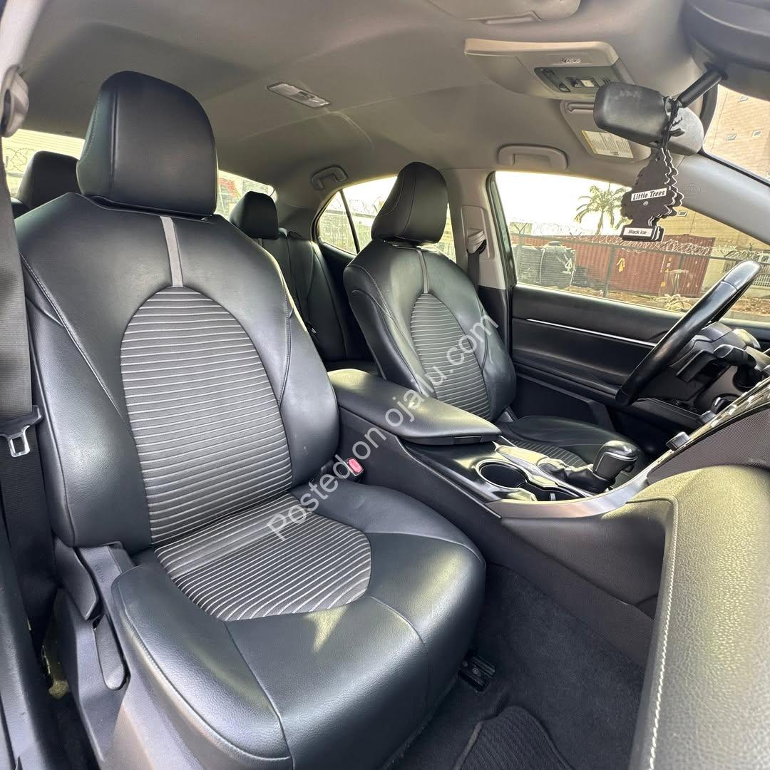 2019 Toyota Camry SE: ₦26M Full Papers