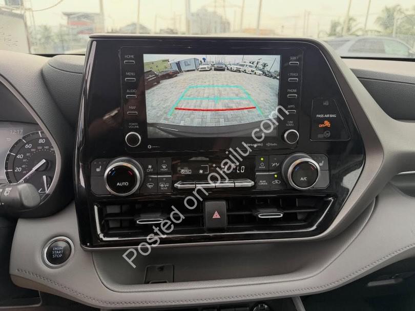 2025 Porsche Taycan Turbo S: Unmatched Electric Performance