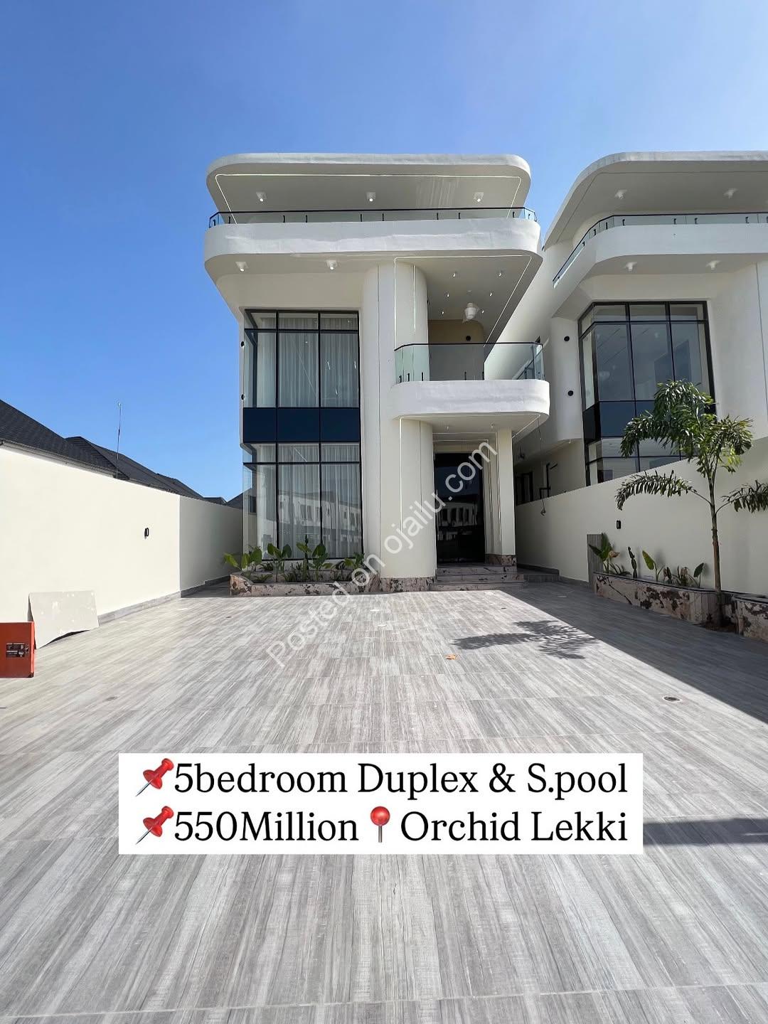 Lekki’s Ultimate 5-Bedroom Smart Estate Masterpiece