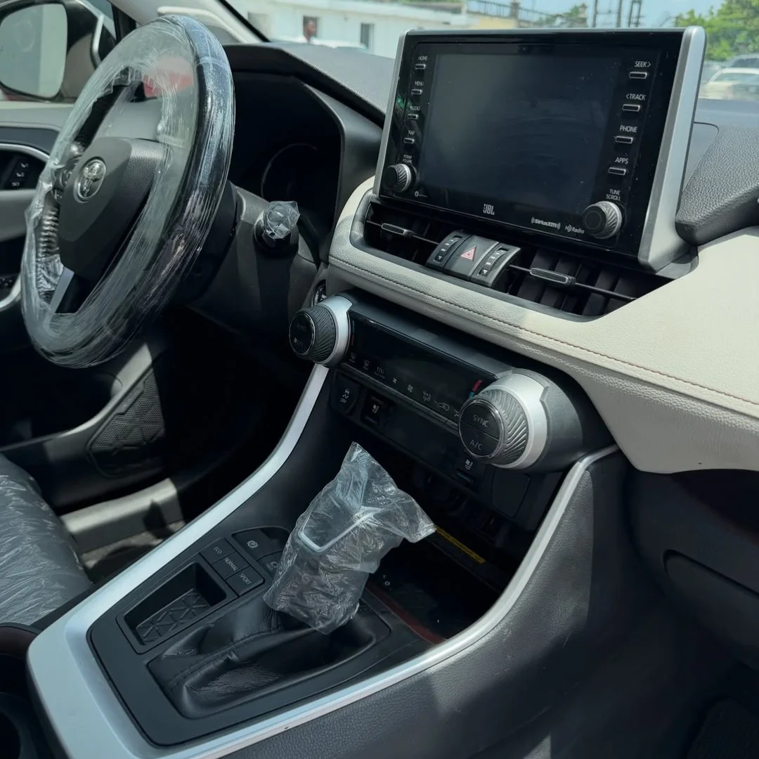 2019 Toyota RAV4 Limited – Reserve Yours Now at a Discounted Pre-Order Price