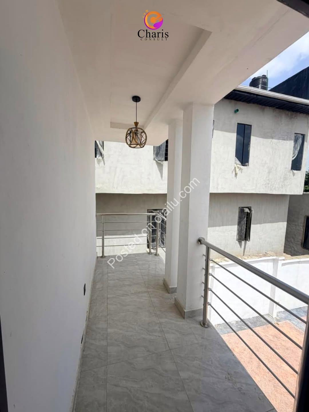 Elegant 4-Bedroom Duplex with BQ in Agodi GRA