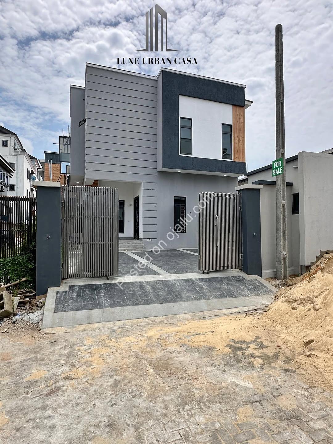 Chevron’s Exclusive 4-Bedroom Sanctuary