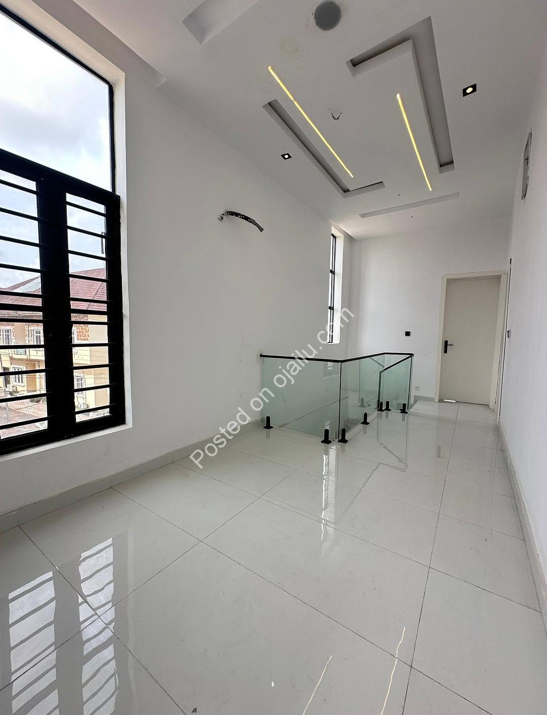 Modern 4-Bed Duplex: Secure, Automated Lekki Living