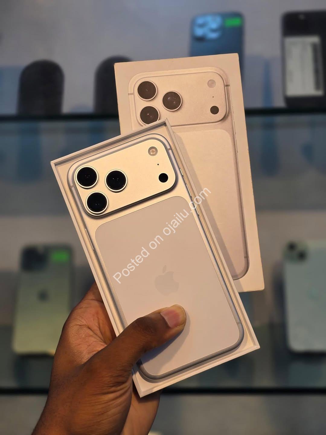 Unlock the Future: iPhone 17 Pro Max 256GB in Pristine Silver