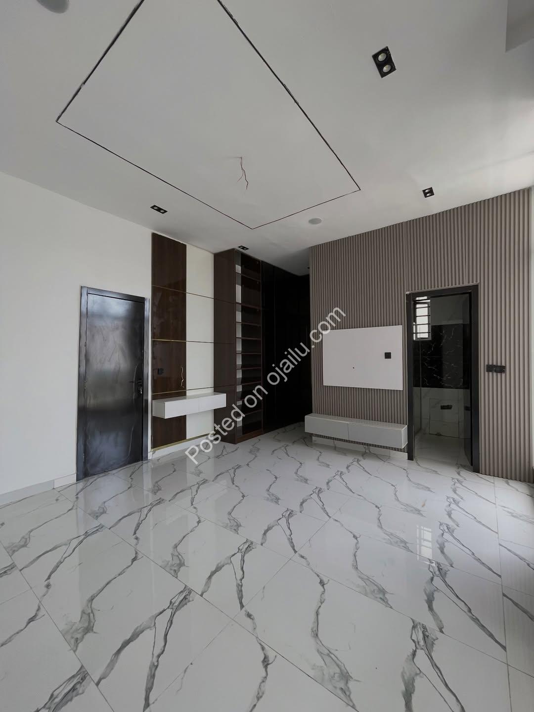 Live Your Dream in Lekki’s Ultimate 5-Bedroom Duplex