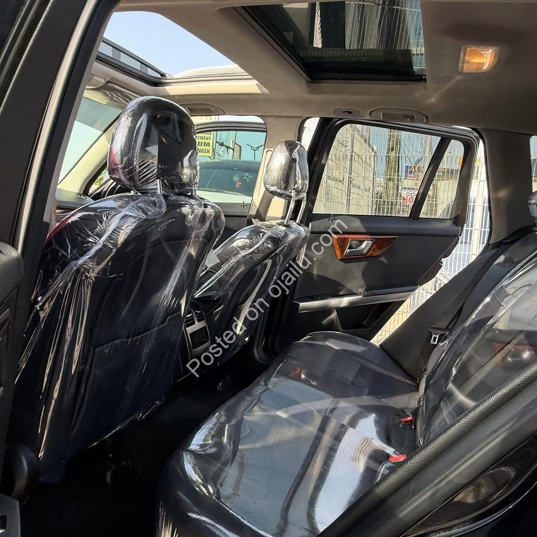 Luxury GLK350: Panoramic Roof, Black Leather, ₦21.8M