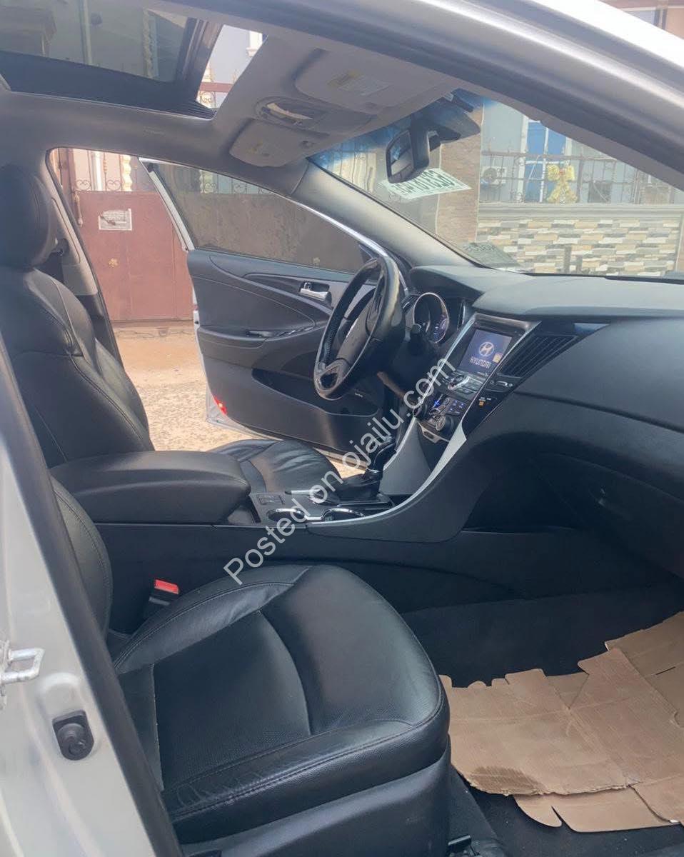 Loaded 2013 Sonata: Luxury & Power for 12M