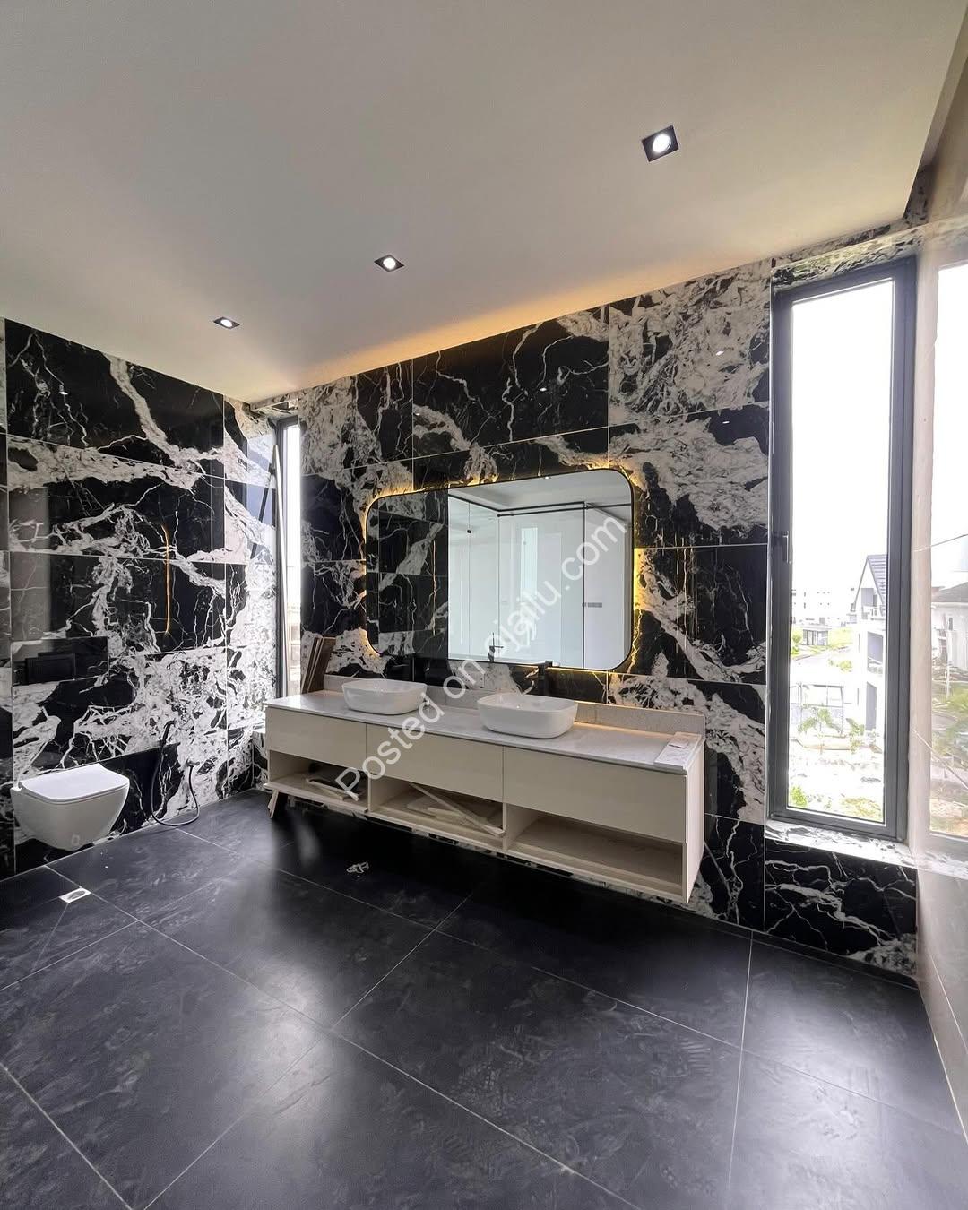 Luxury 5-Bed Duplex with Cinema & Pool in Ikate