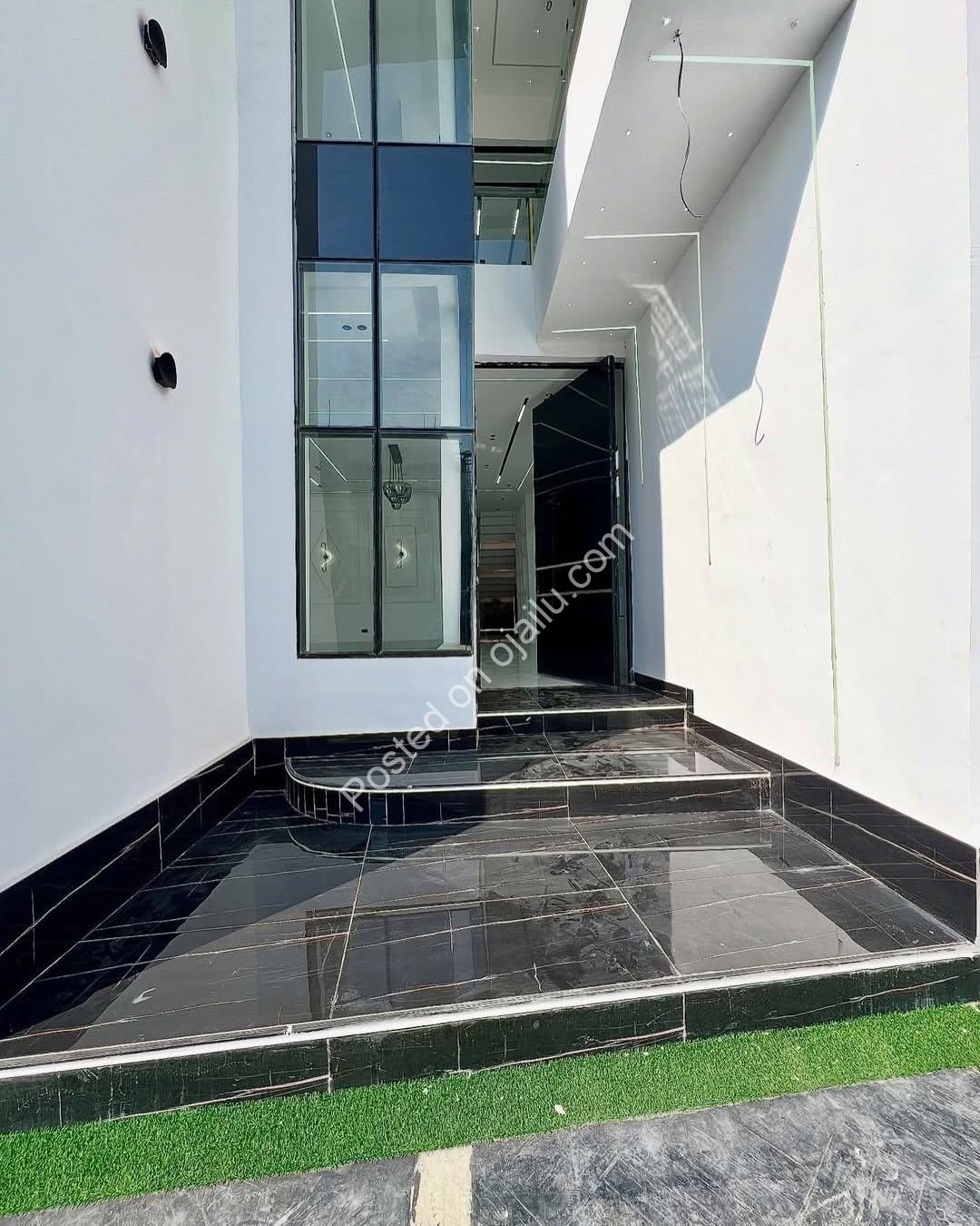 Own Your Dream: 5BR Haven with Pool & BQ