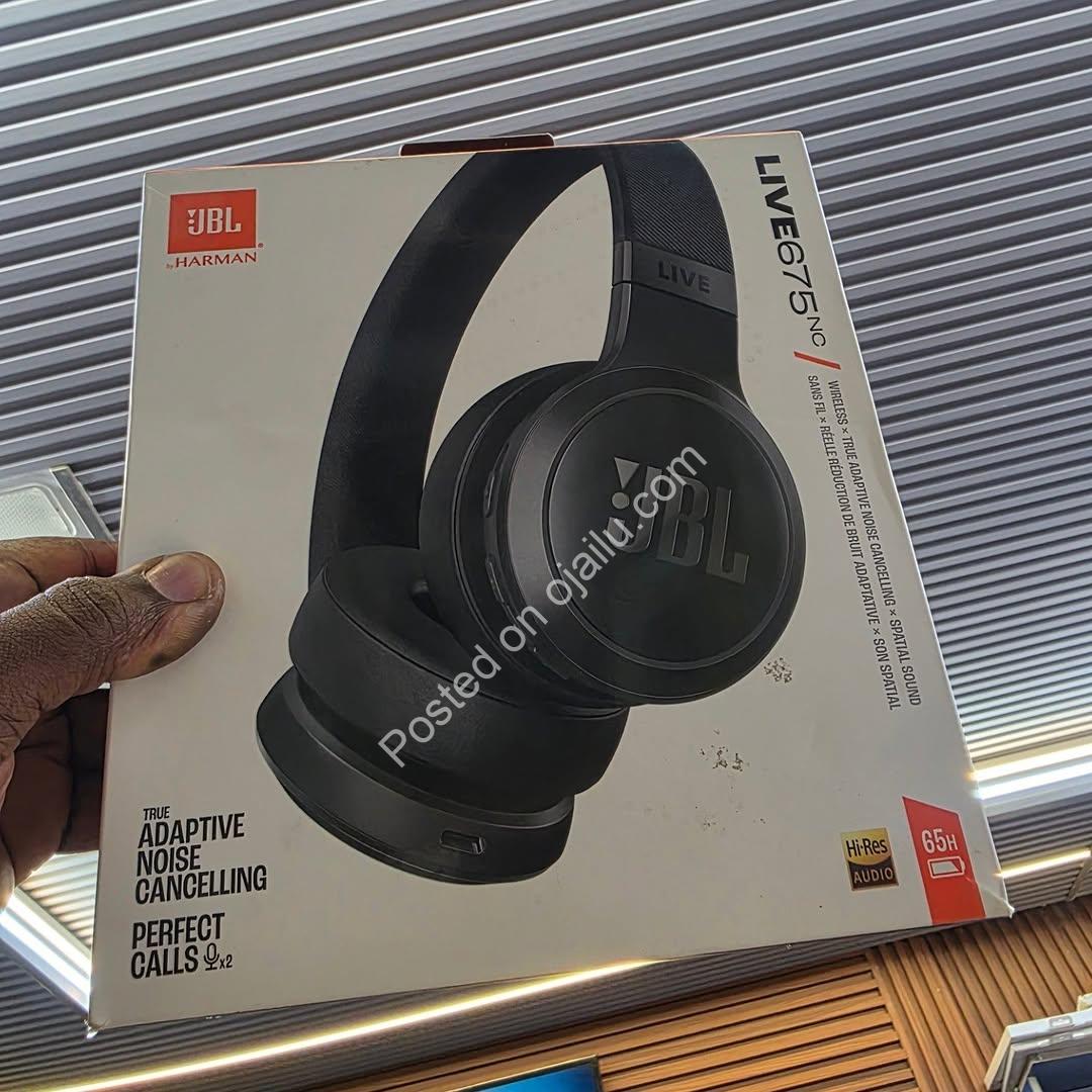 JBL Live 675NC: Immersive Sound & All-Day Power