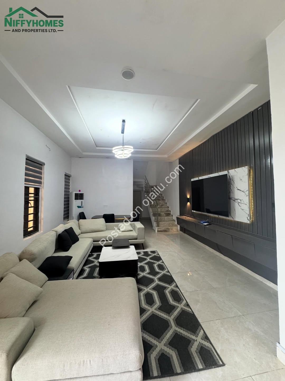 Spacious 4-Bedroom Haven in Prestigious VGC