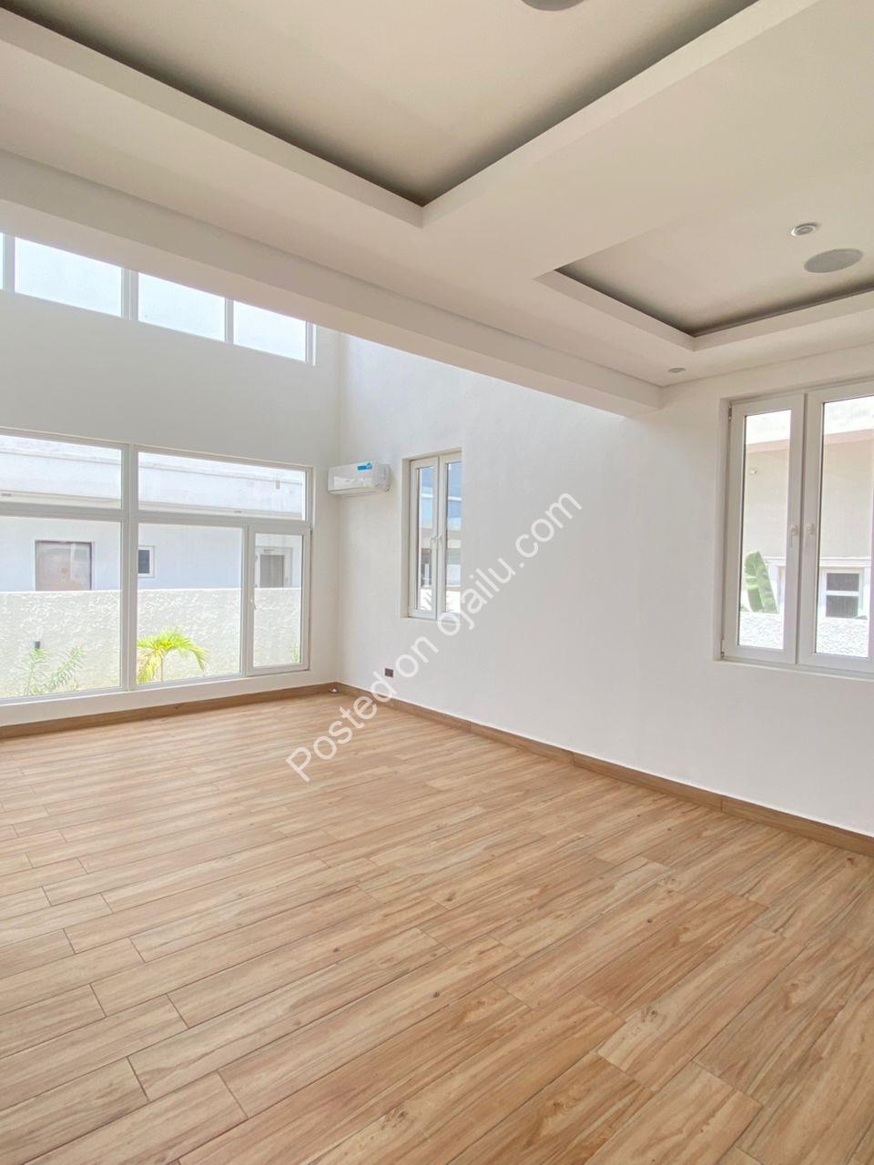 Lagos Opulence: 4BR Poolside Estate with Cinema