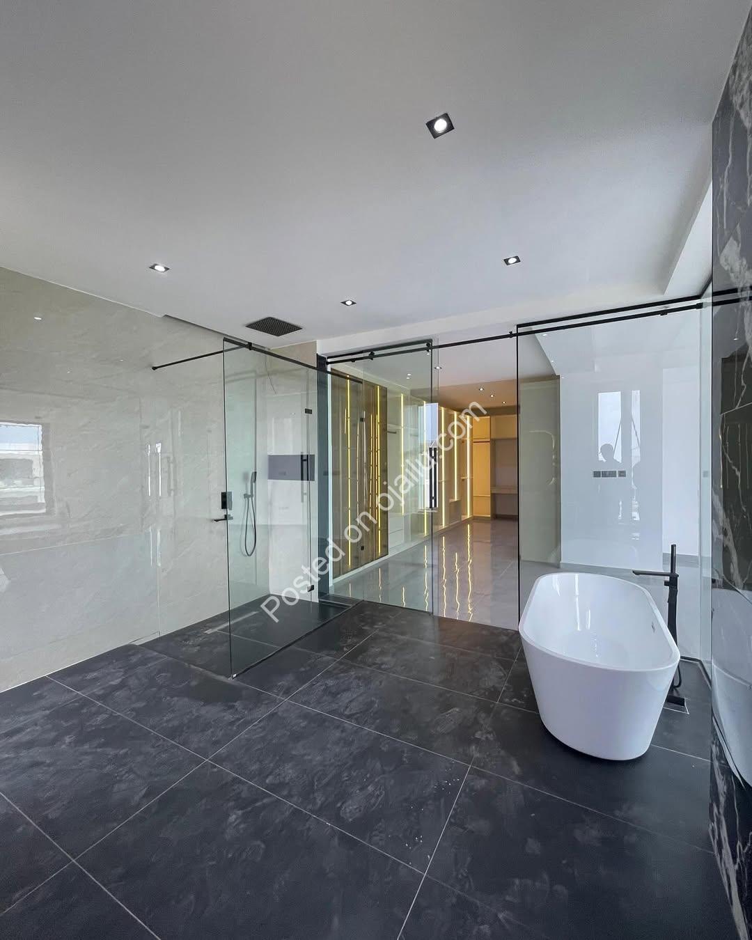 Luxury 5-Bed Duplex with Cinema & Pool in Ikate