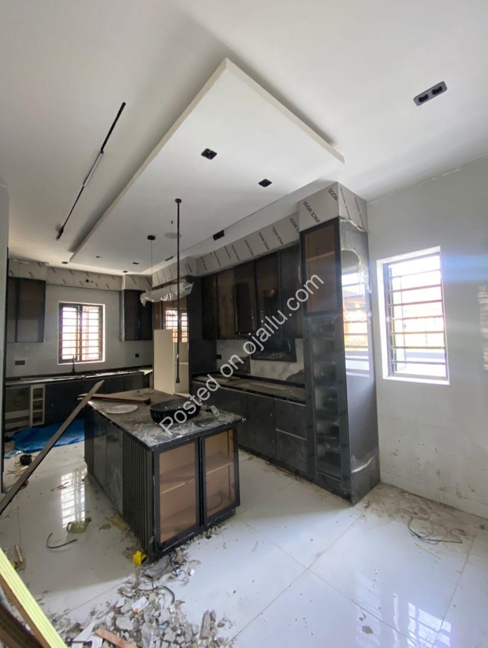 Ikate’s Finest: 5-Bed Brand New Home with Cinema