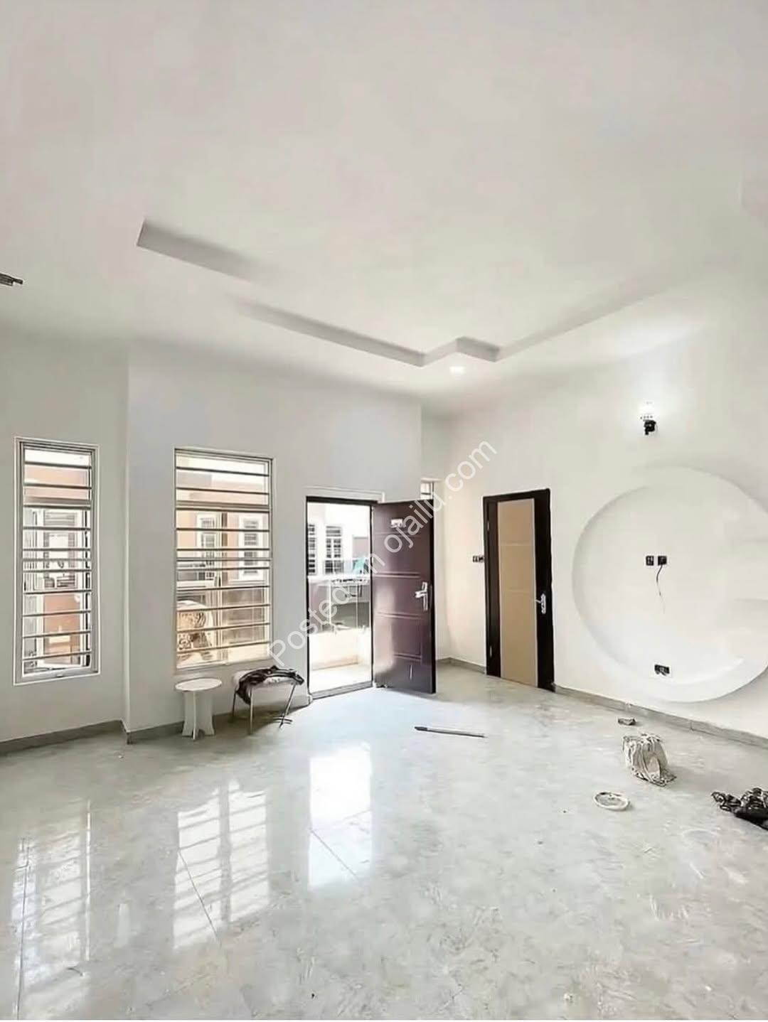 Elite Terrace Duplex with In-Built Speakers