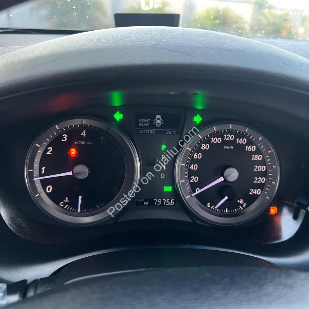 Experience Lexus Luxury: 360° Camera, Panoramic Roof & HUD