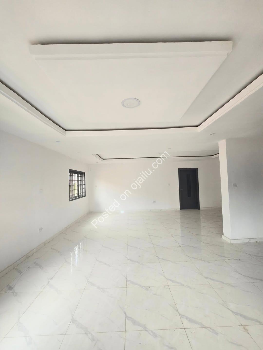 3 Modern Ensuite Flats + BQ – Maryland Gem