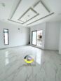 Modern 4-Bed Duplex with Pool in Chevron