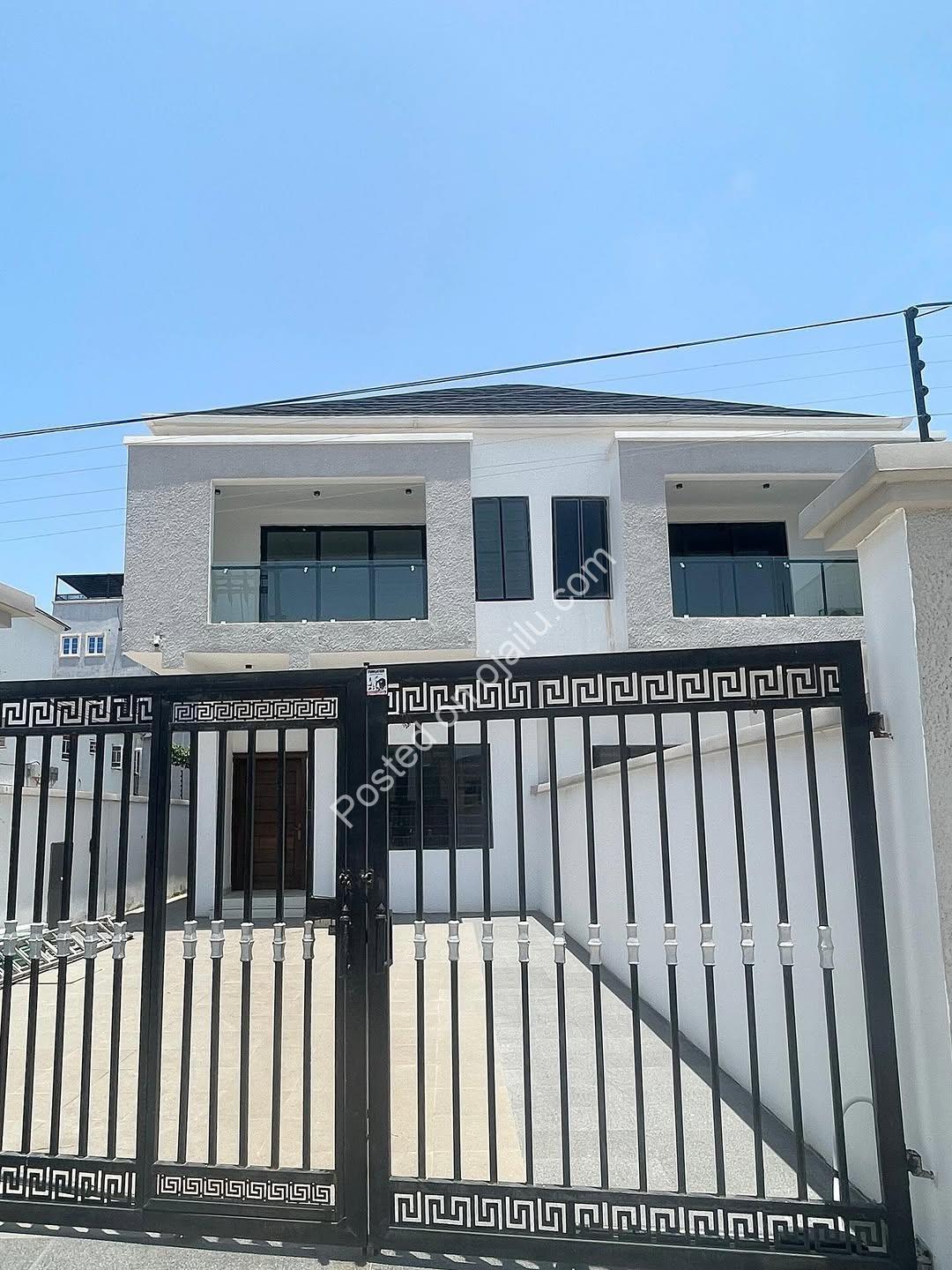 Brand-New 4-Bed Duplex + BQ in Ologolo | N240M