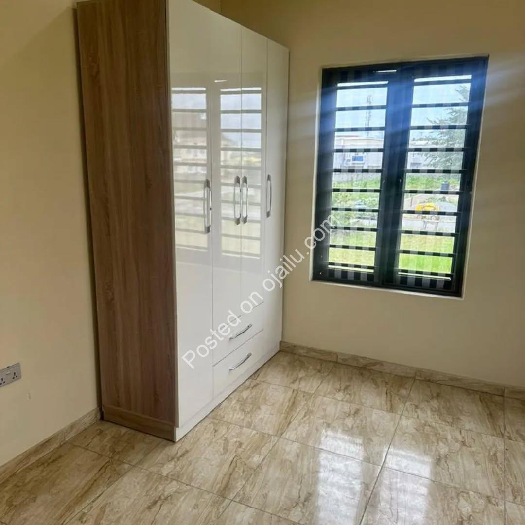 Exquisite 4-Bedroom VGC Duplex | Prime Living