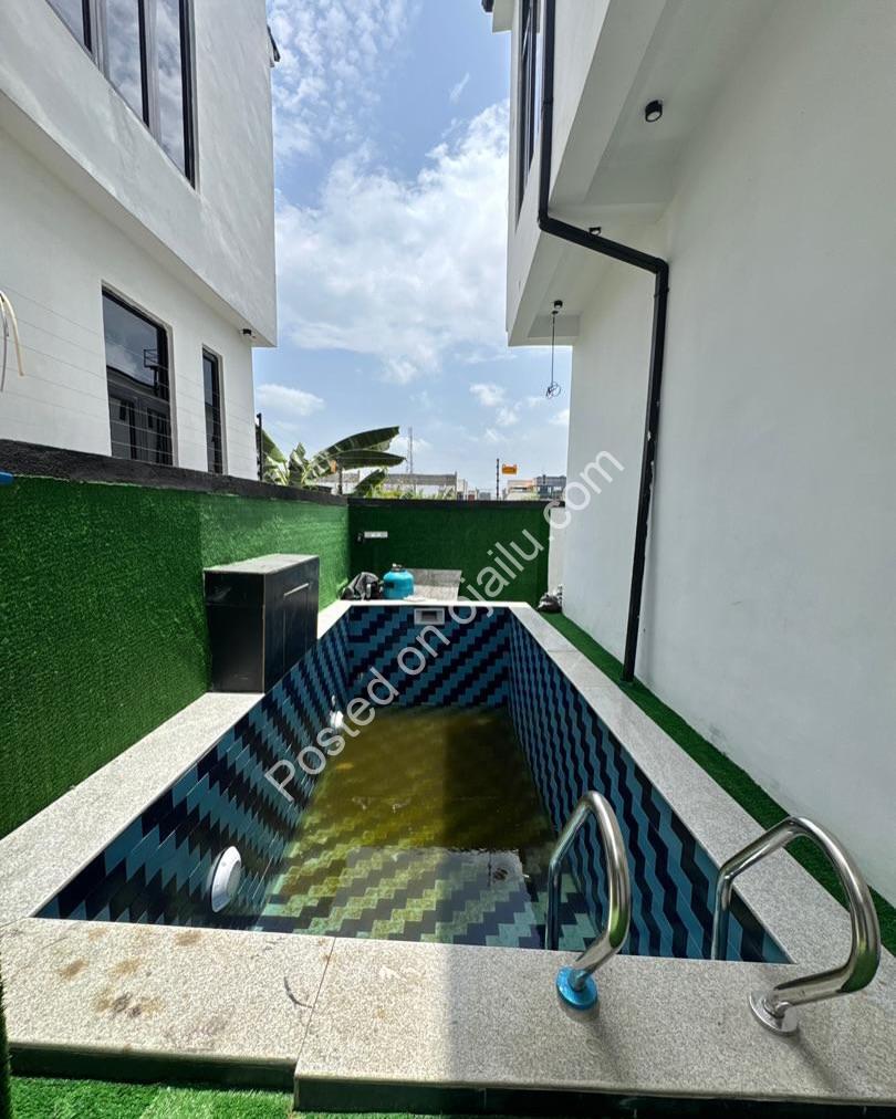 Opulent 4-Bed Duplex with Pool in Gated Ikota Estate