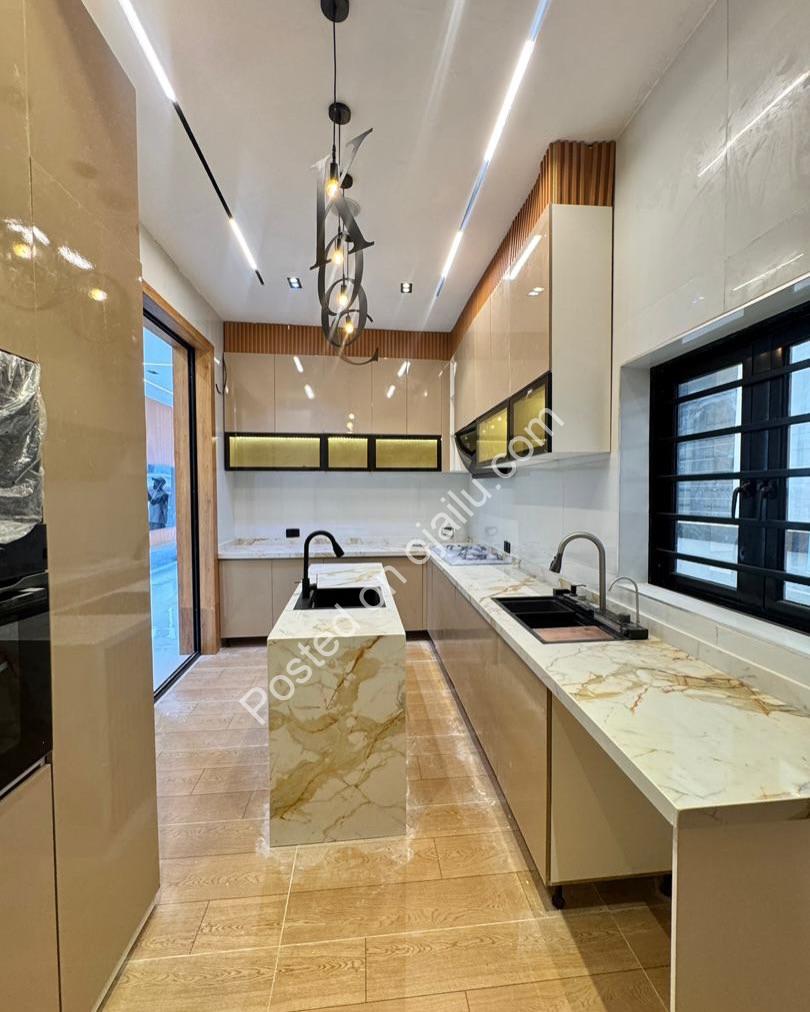 Opulent 4-Bed Duplex with Pool in Gated Ikota Estate