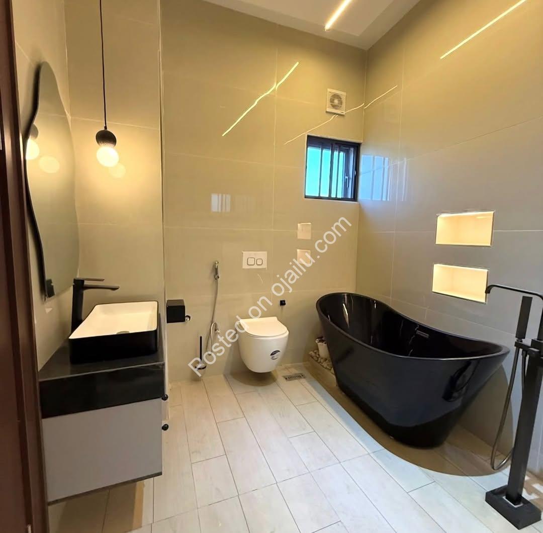 Smart 5-Bed Duplex: Your Secure Abuja Sanctuary