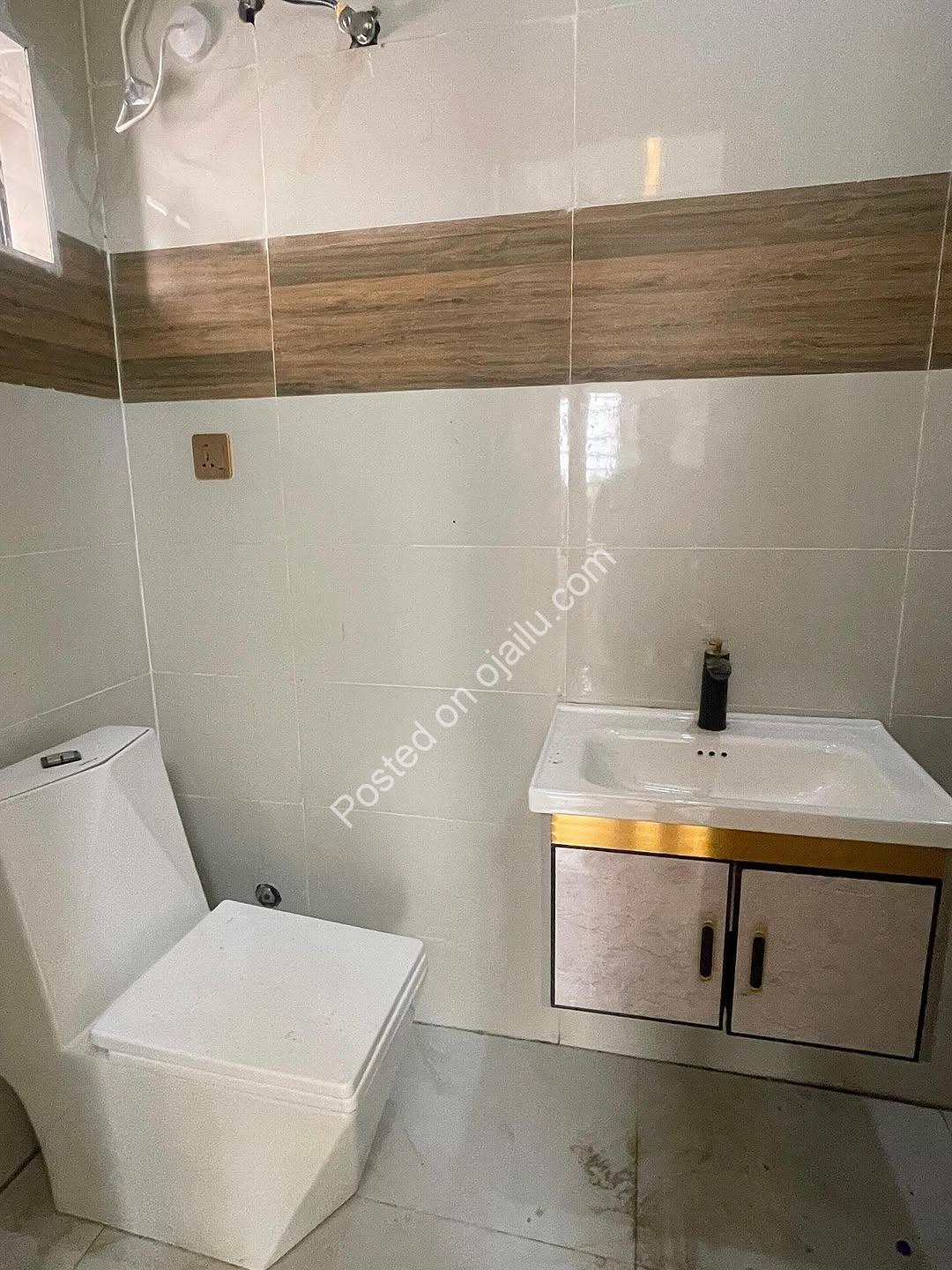 Inverter-Powered Luxury 1BR in Secure Chevron Estate