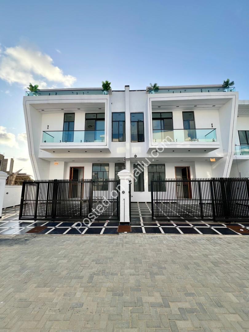 Stylish 4-Bed with BQ in Secure Ajah Estate