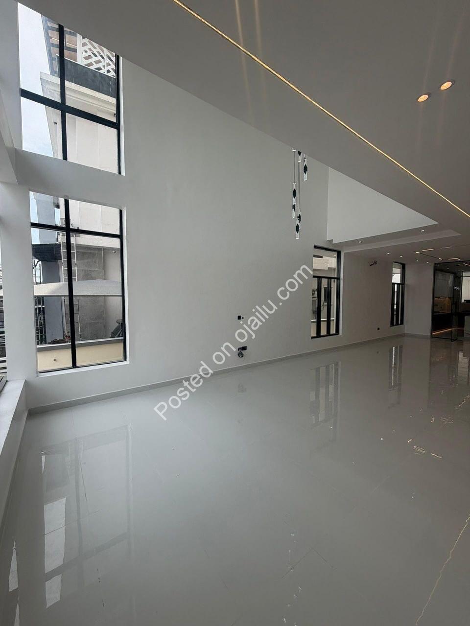 Your Private Ikota Estate with Cinema & Pool