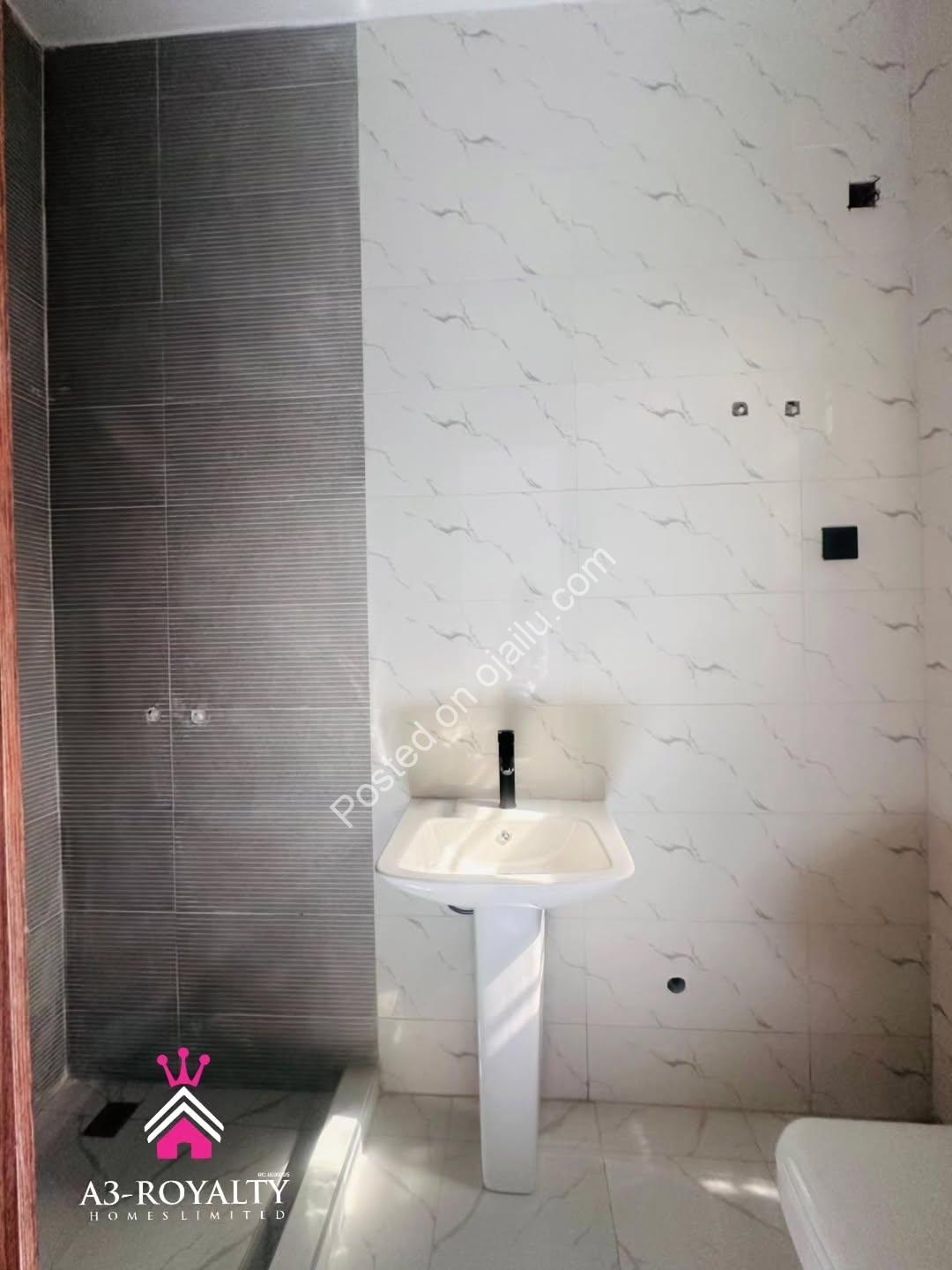Move-in Ready: 2/3 Bed Fully Furnished in Ajah