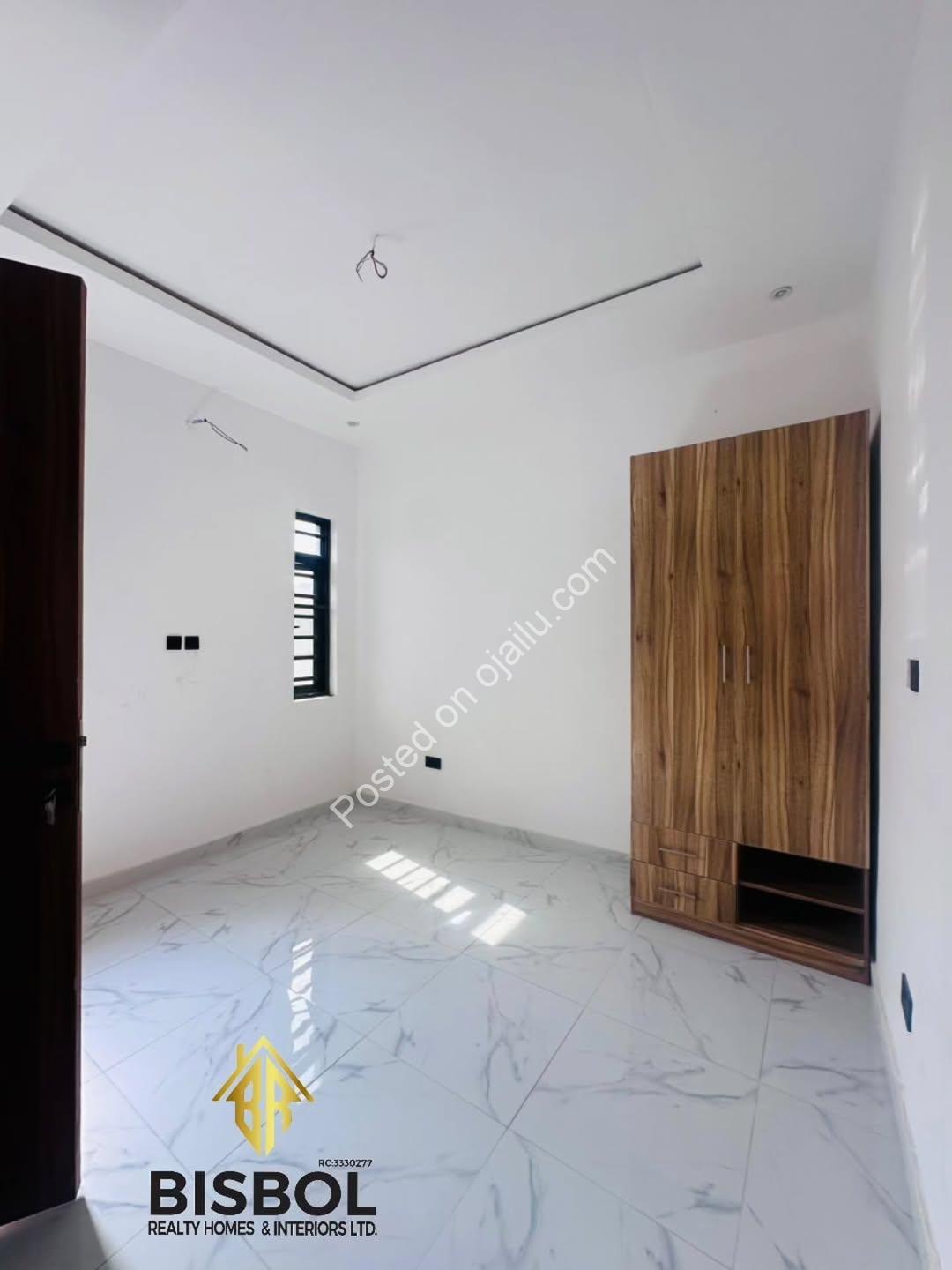 Move-In Ready: Fully Furnished 2/3 Bed in Ajah