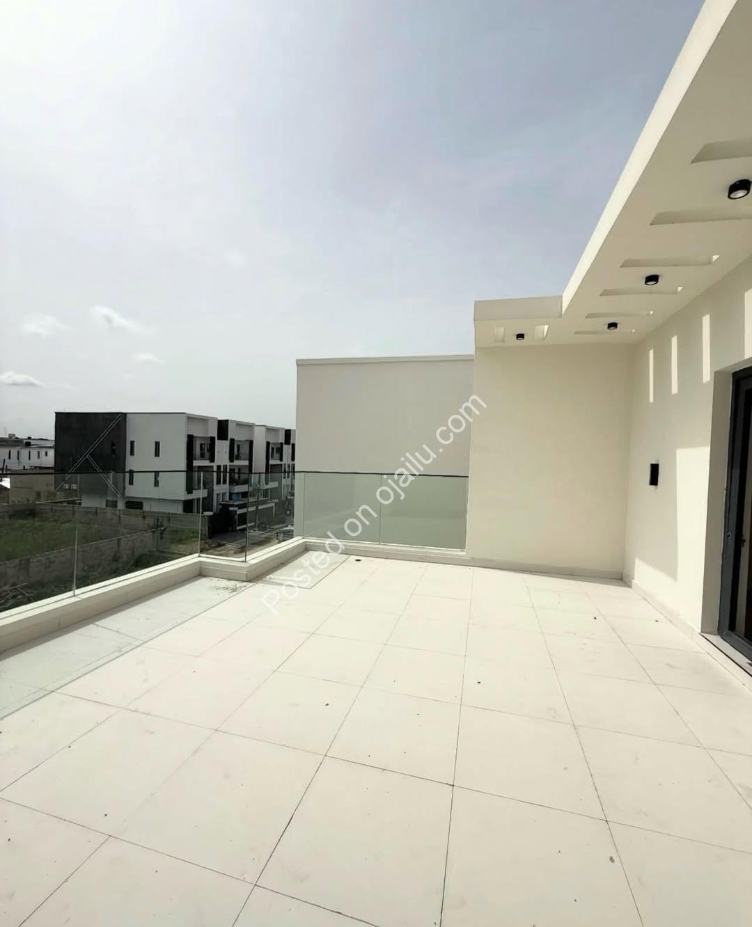 40% ROI: Ikota Executive 4-Bed Duplex with Jacuzzi