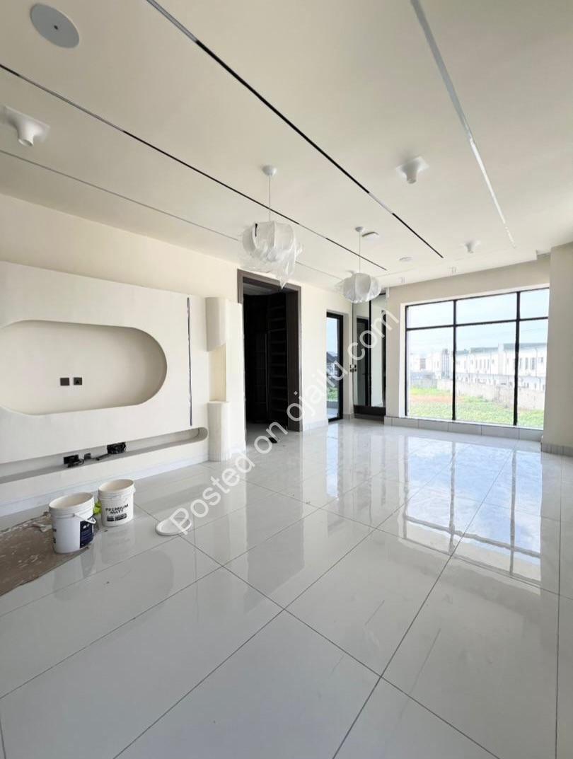 5-Bed Smart Home in Orchid Lekki at N550M